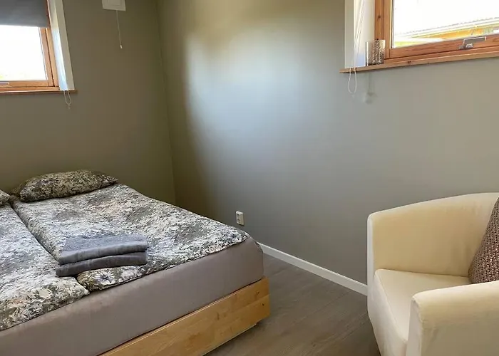 Cozy Ground Floor In Nature, By Driving 300 Metres Of Gravel Road On Of The Hill *