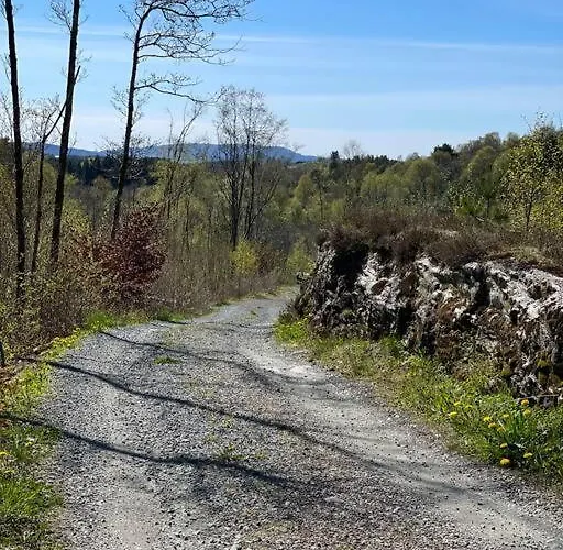 Cozy Ground Floor In Nature, By Driving 300 Metres Of Gravel Road On Of The Hill * Lunde (Hordaland)